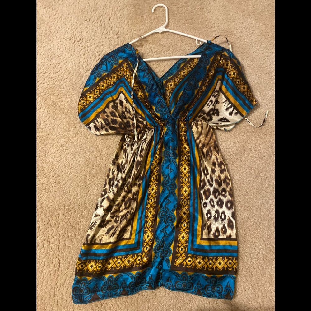 Silky short dress